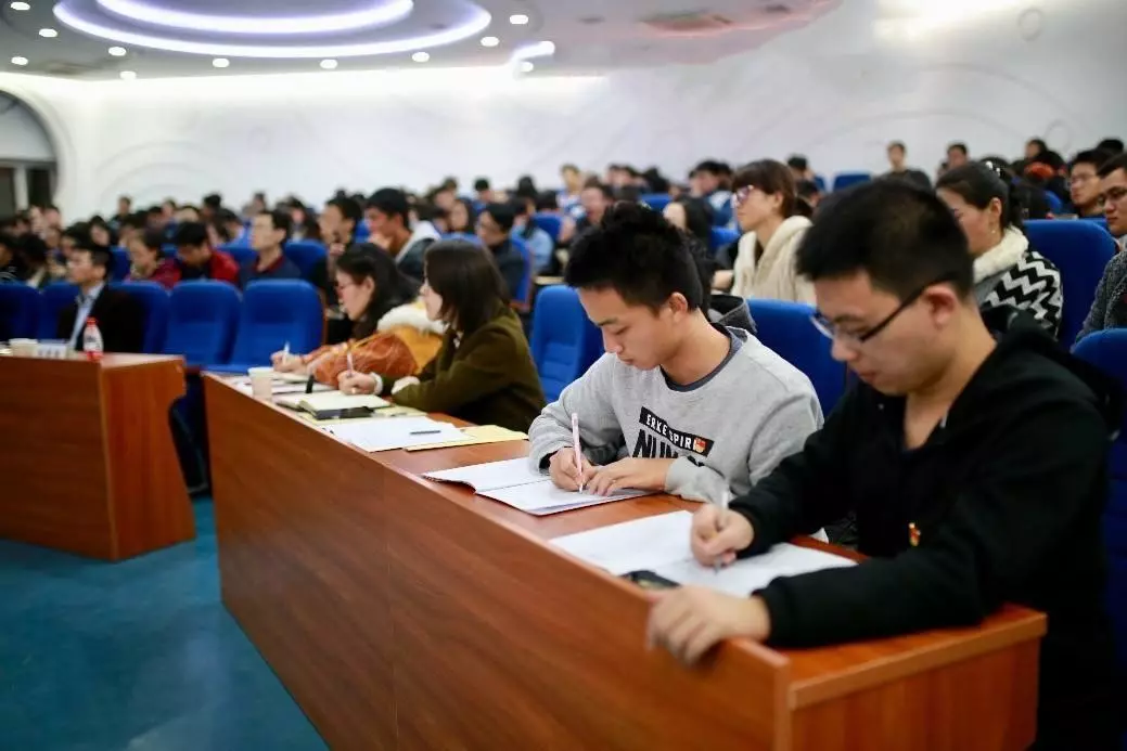 考研辅导班学费几万有必要上吗(4)