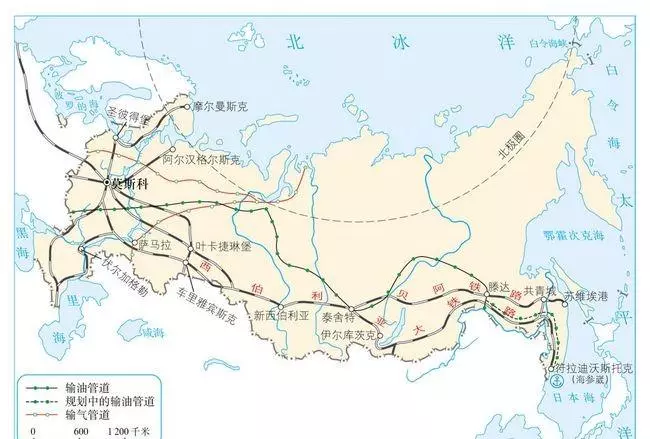 俄罗斯的地形主要以什么为主(5)