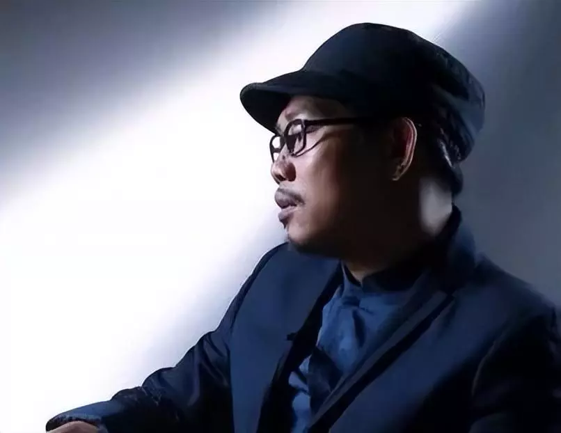 送你离开千里之外你无声黑白啥意思(3)