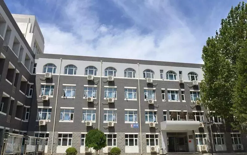 正定中学东校区和本部的差别(7)