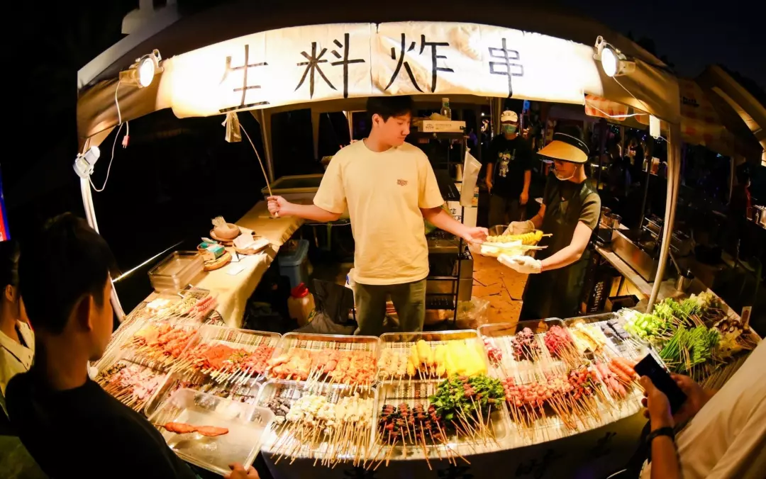 2023南宁最火的酒吧在哪里(6)