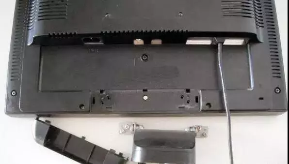 dell显示器底座怎么拆下来(5)