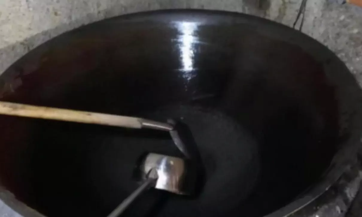 什么铁锅好一点是生铁还是熟铁(4)