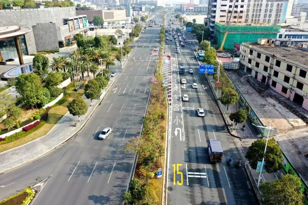香梅路车道反转逆行会拍吗(3)