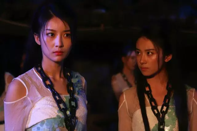 我唾弃你的坟墓哪一部(1)