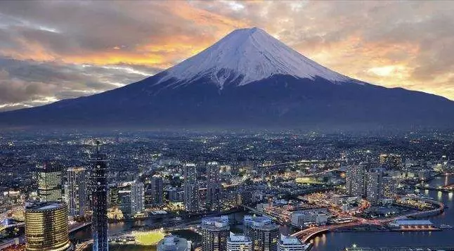 日本土地面积多大和中国哪一个省(1)