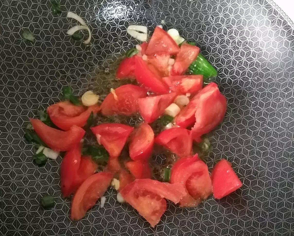 鸡蛋炒柿子怎么炒好吃窍门(6)