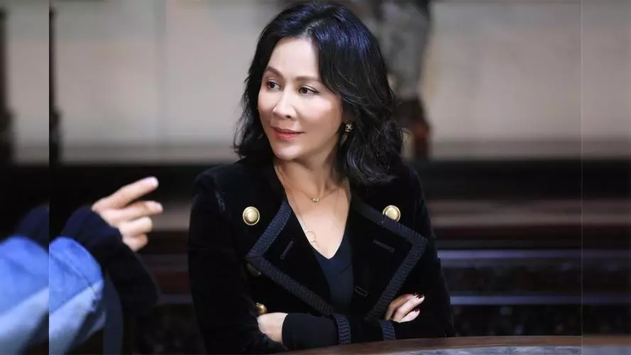 邓丽君和成龙谈过恋爱吗(27)