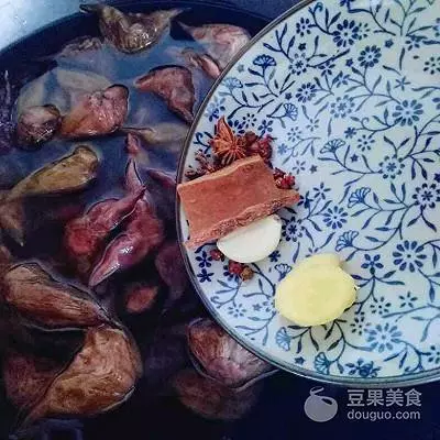 菱角怎么吃最好煮多长时间(5)