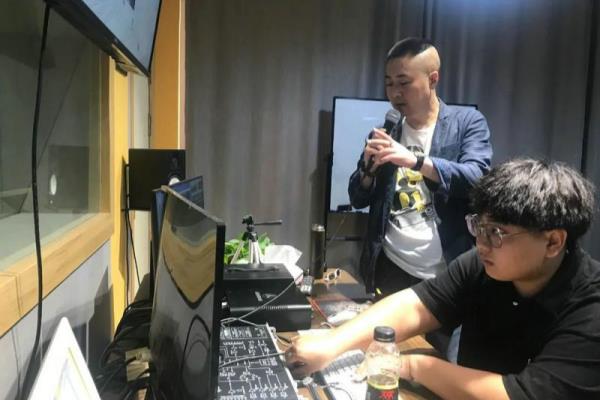 张震配音的全部角色.
