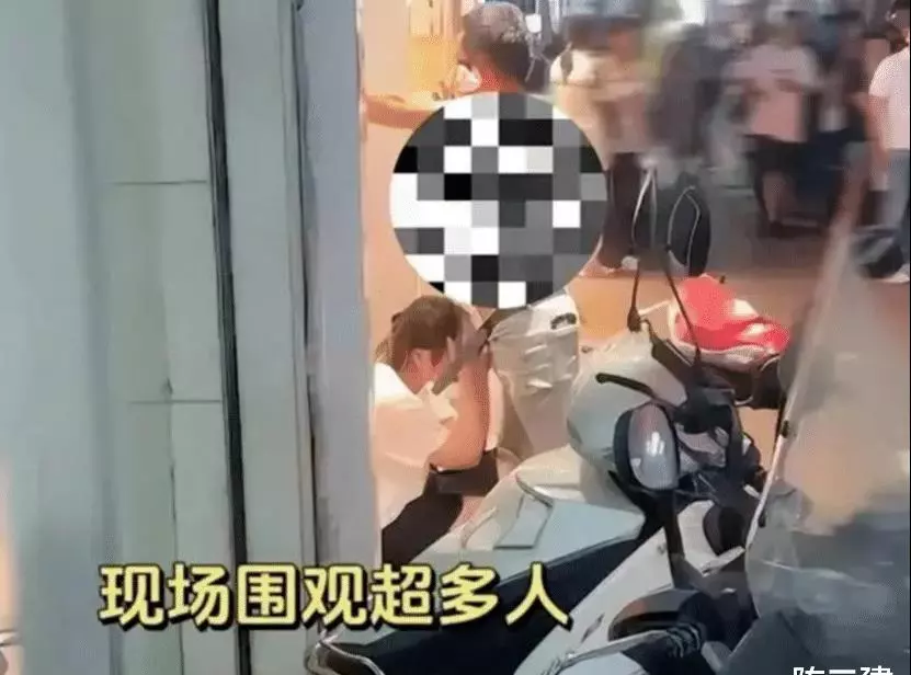 情侣当街炮火连天玩双修(5)