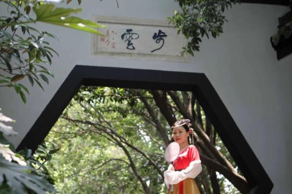 扬州是哪个省的?有哪些景点.