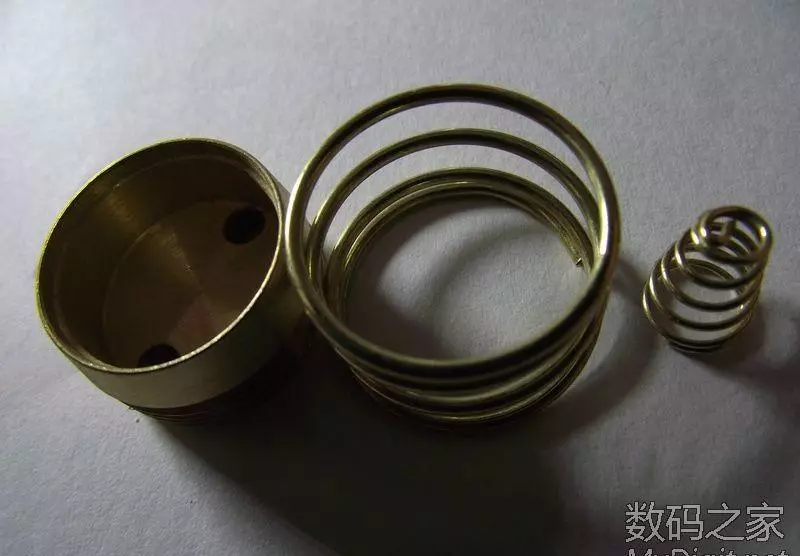 小电筒如何组装图解(7)