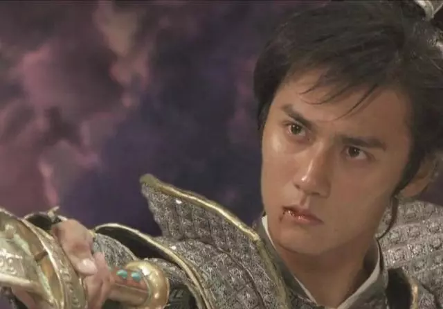 于小雪喜欢宇文拓还是陈靖仇(5)