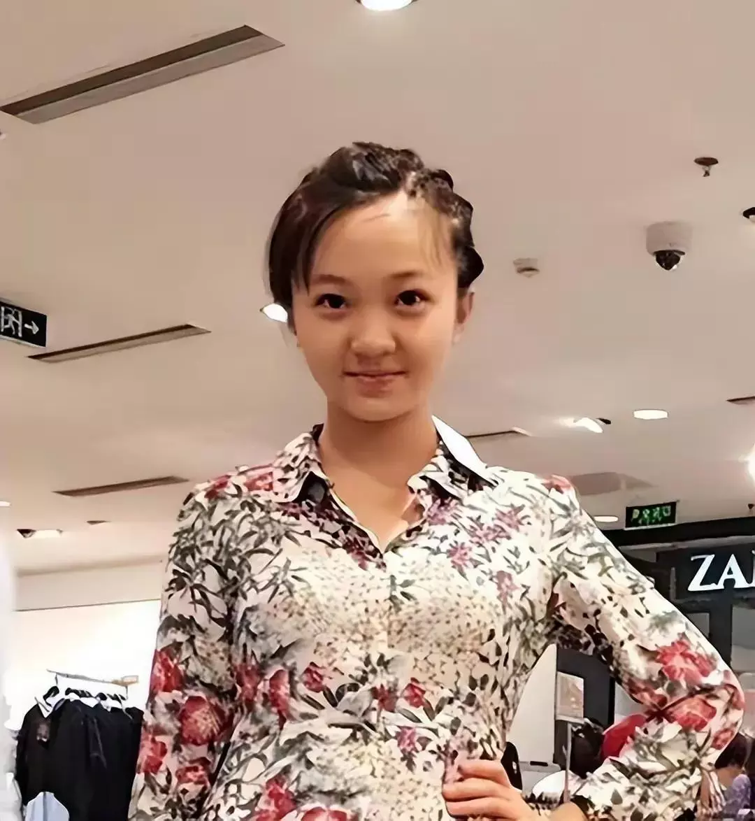 张子枫个人资料简介身高体重(10)