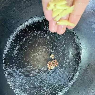 白灼虾蘸料用生抽还是蒸鱼豉油好(4)