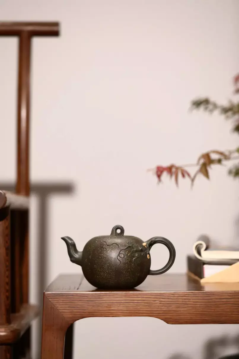 王镇学紫砂壶有收藏价值吗(10)