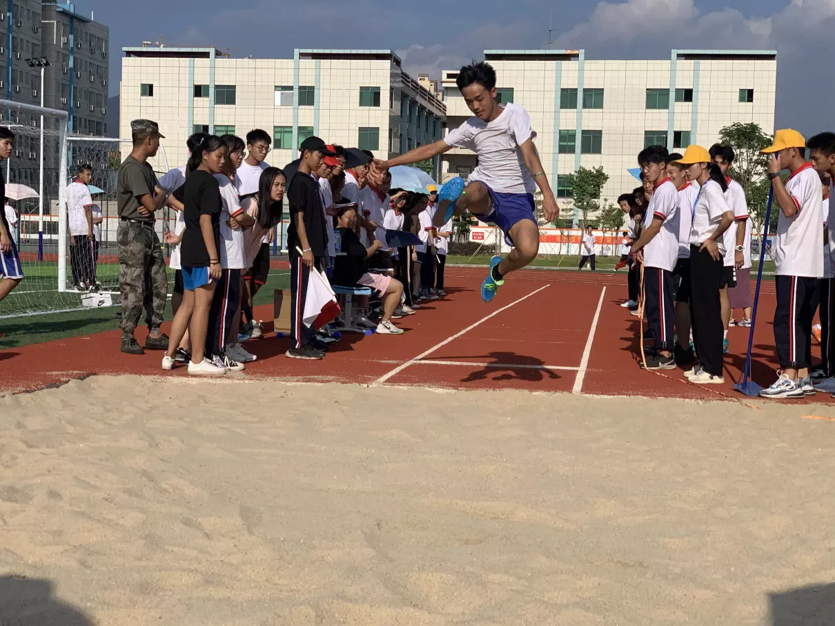 肇庆长田学校是什么学校(9)
