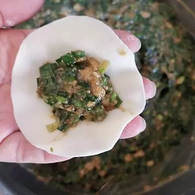羊肉韭菜馅饺子怎么调馅好吃窍门(11)