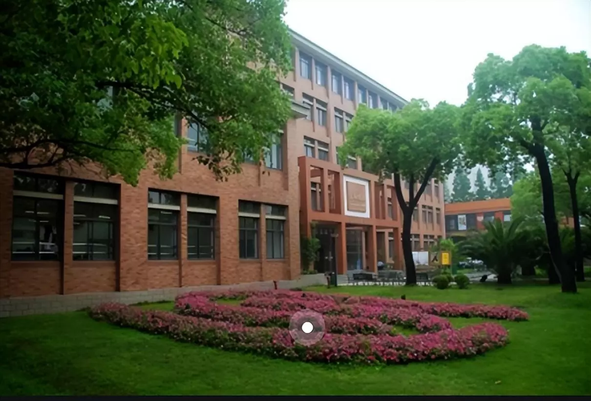 上海师范大学是985还是211学校(5)