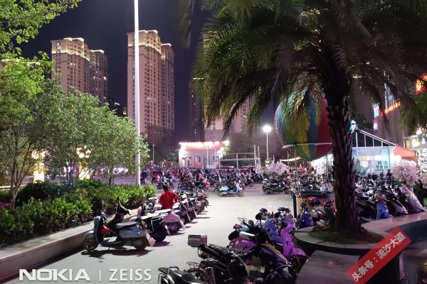 万泰汇购物中心是国内开的吗.