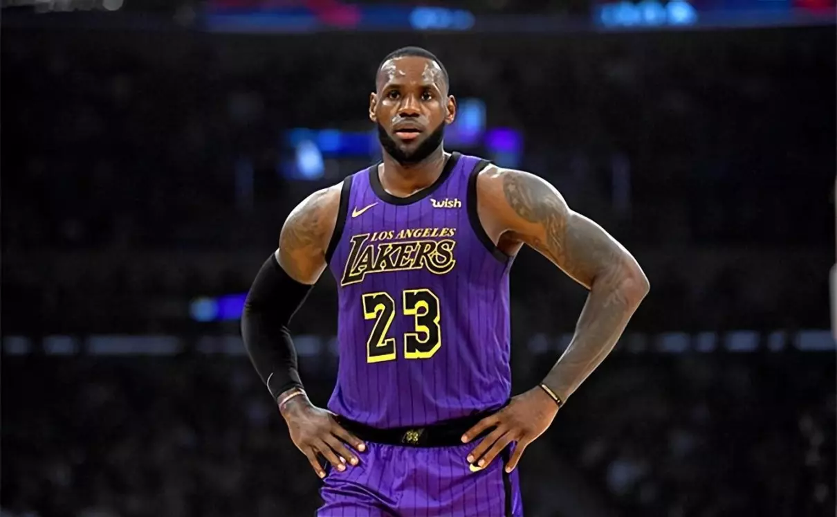 nba历届得分王一览表(10)
