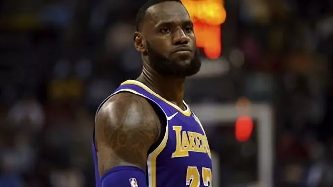 nba历届得分王一览表(8)