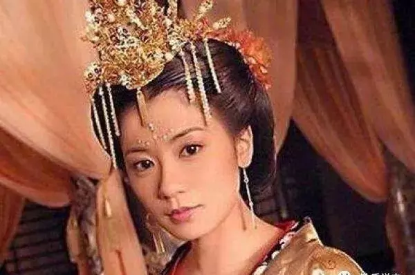 神探狄仁杰前传中武则天的扮演者(10)