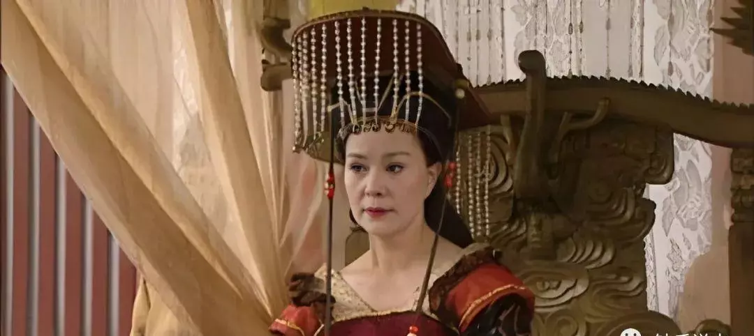 神探狄仁杰前传中武则天的扮演者(11)