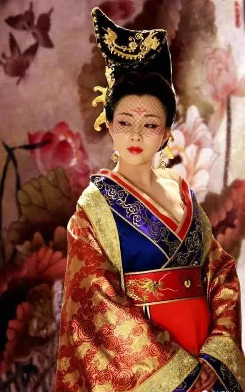 神探狄仁杰前传中武则天的扮演者(4)