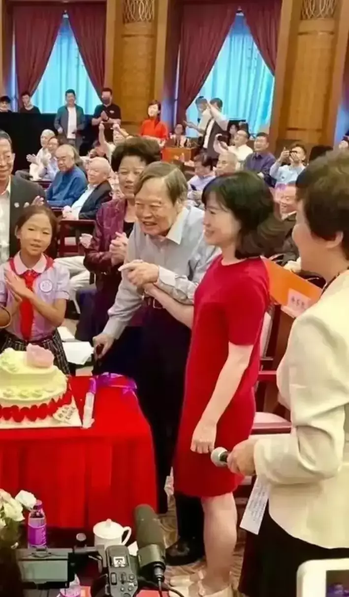 翁帆是组织上派去的人吗(2)