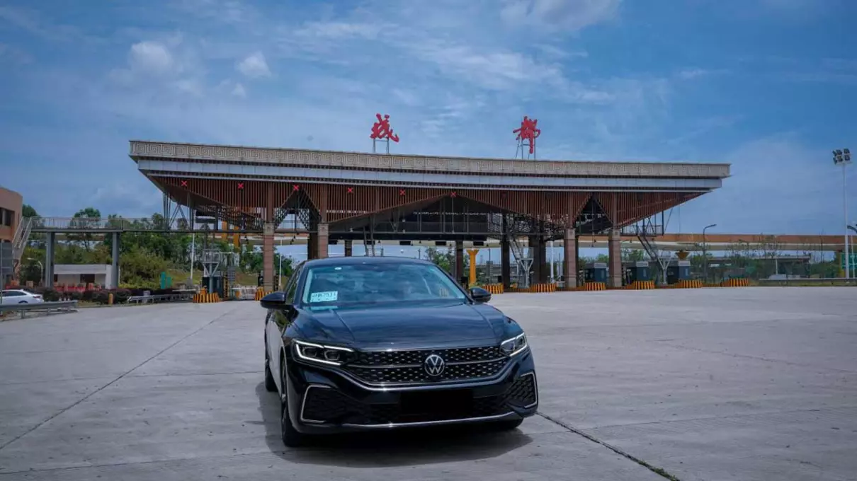 2023帕萨特油箱多少升油(13)