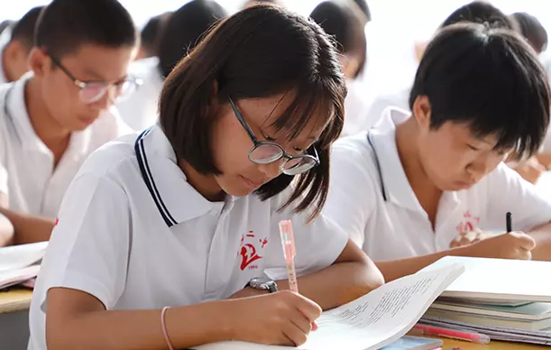 为什么选择火箭班上学的孩子成绩差(2)
