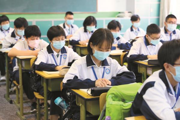 为什么选择火箭班上学的孩子成绩差.