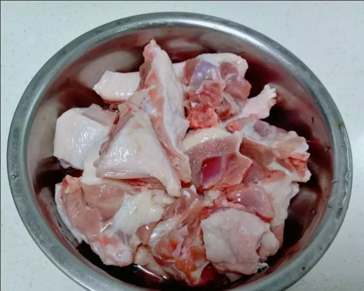 鸭腿炖土豆怎么做好吃又简单(2)