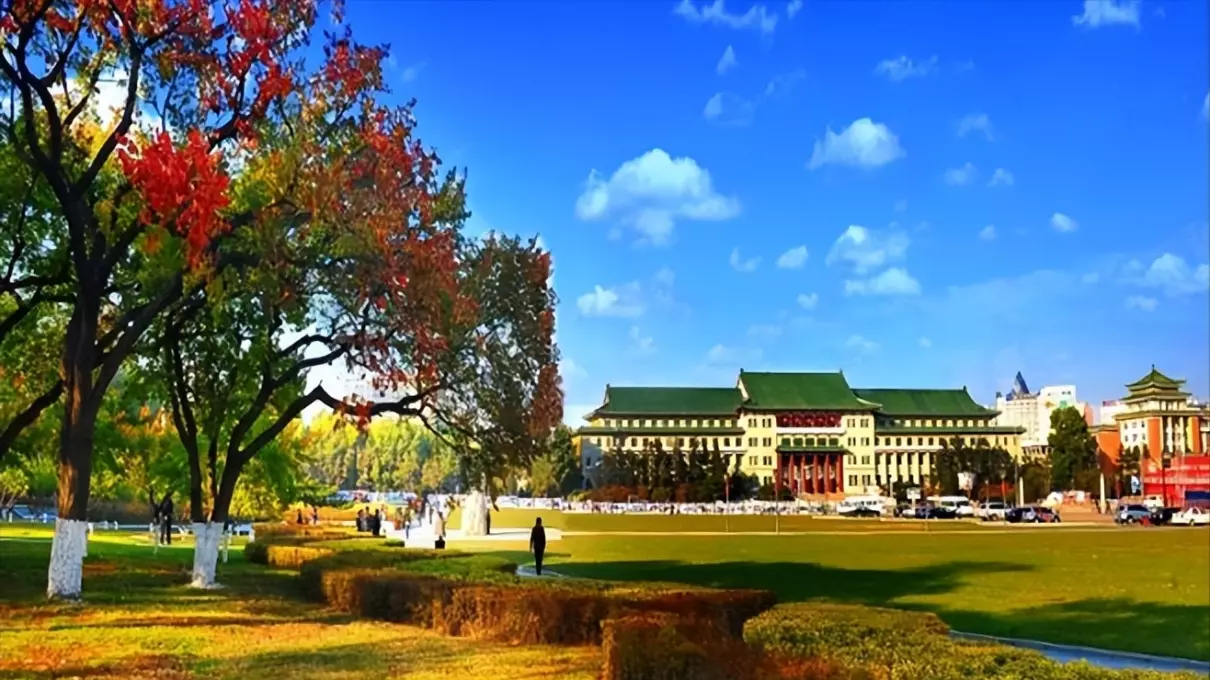 吉林大学南湖校区在长春哪个区(8)