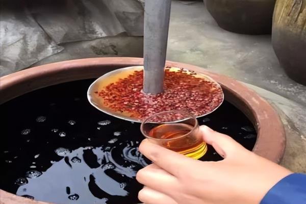 高粱像什么东西比喻句子.
