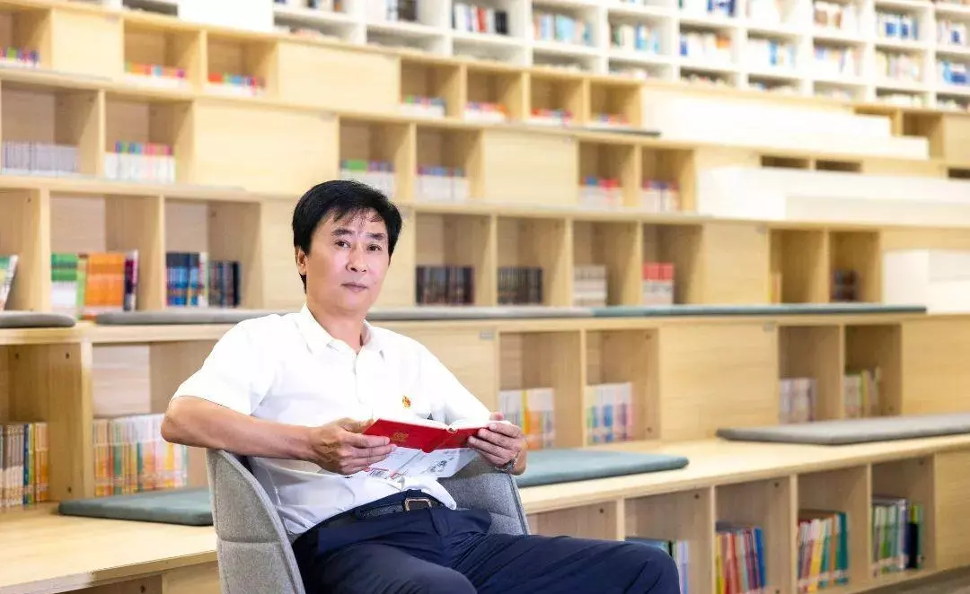 诸暨海亮初级中学怎么样(1)