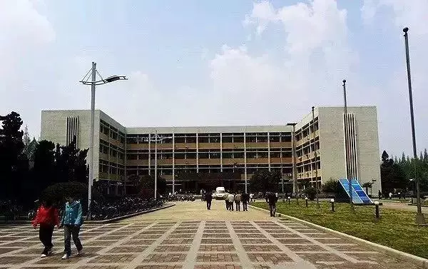 南京农业大学图书馆时间(6)