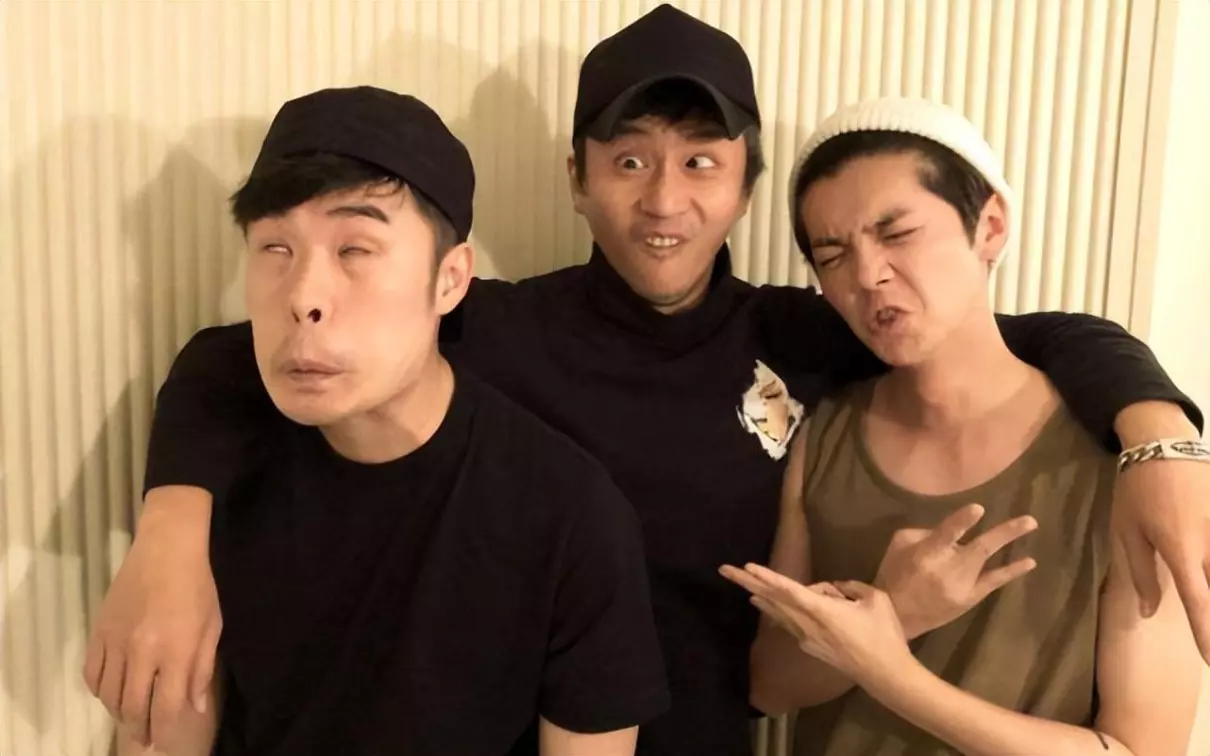 鹿晗抽烟是真的吗(7)