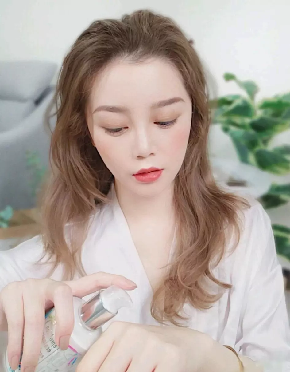 乳和霜有什么区别啊?擦一样可以吗(2)