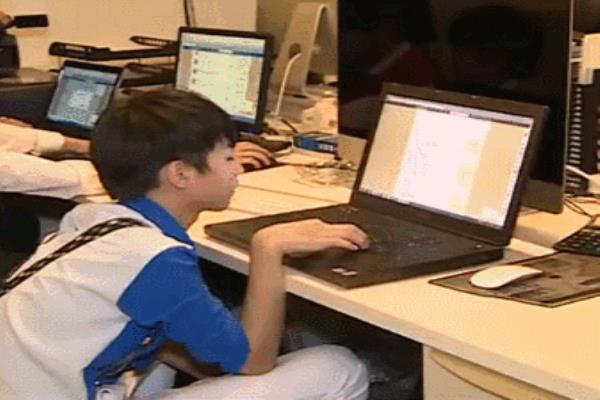 键盘26个字母口诀怎么读法.