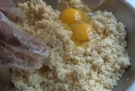 月饼的制作方法和配料家常做法(5)