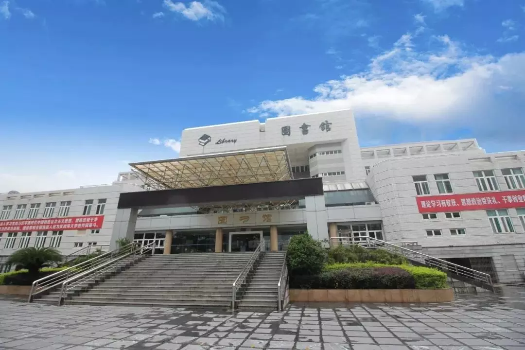 桂林中学是重点高中吗(2)