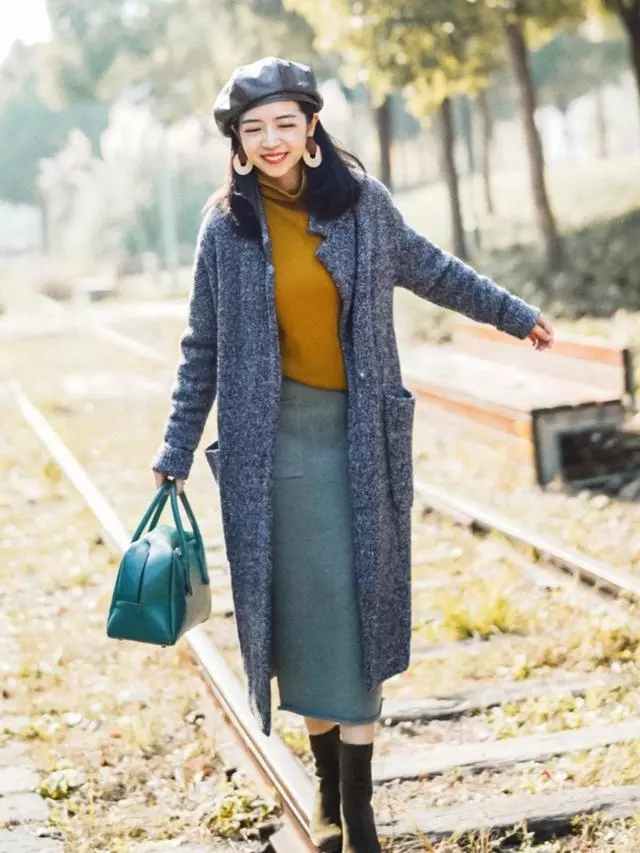 春季开衫毛衣里面搭配什么好看(12)