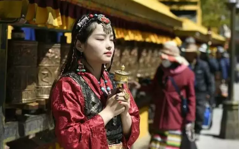 世界三大语系汉语属于哪一个(9)