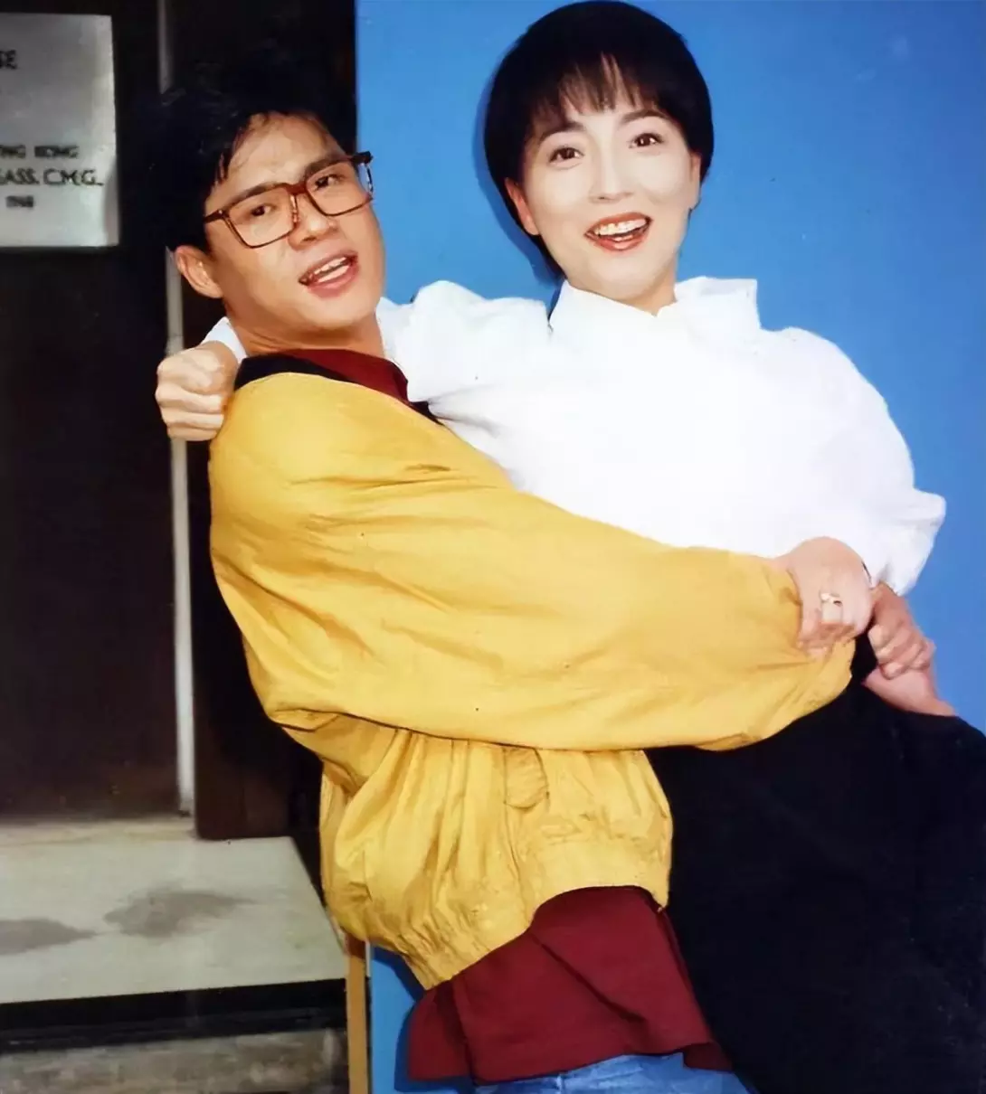 殷十娘的扮演者苑琼丹的介绍(1)
