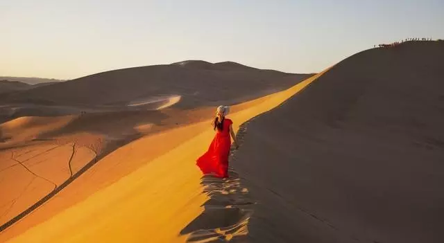中国最值得去的沙漠旅游景点(16)