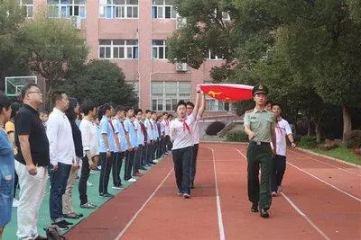 广州初中排名前十的学校(10)