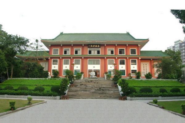 广州初中排名前十的学校.